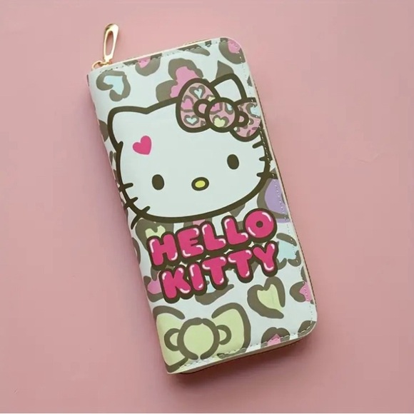 Hello Kitty Wallet - Picture 8 of 10